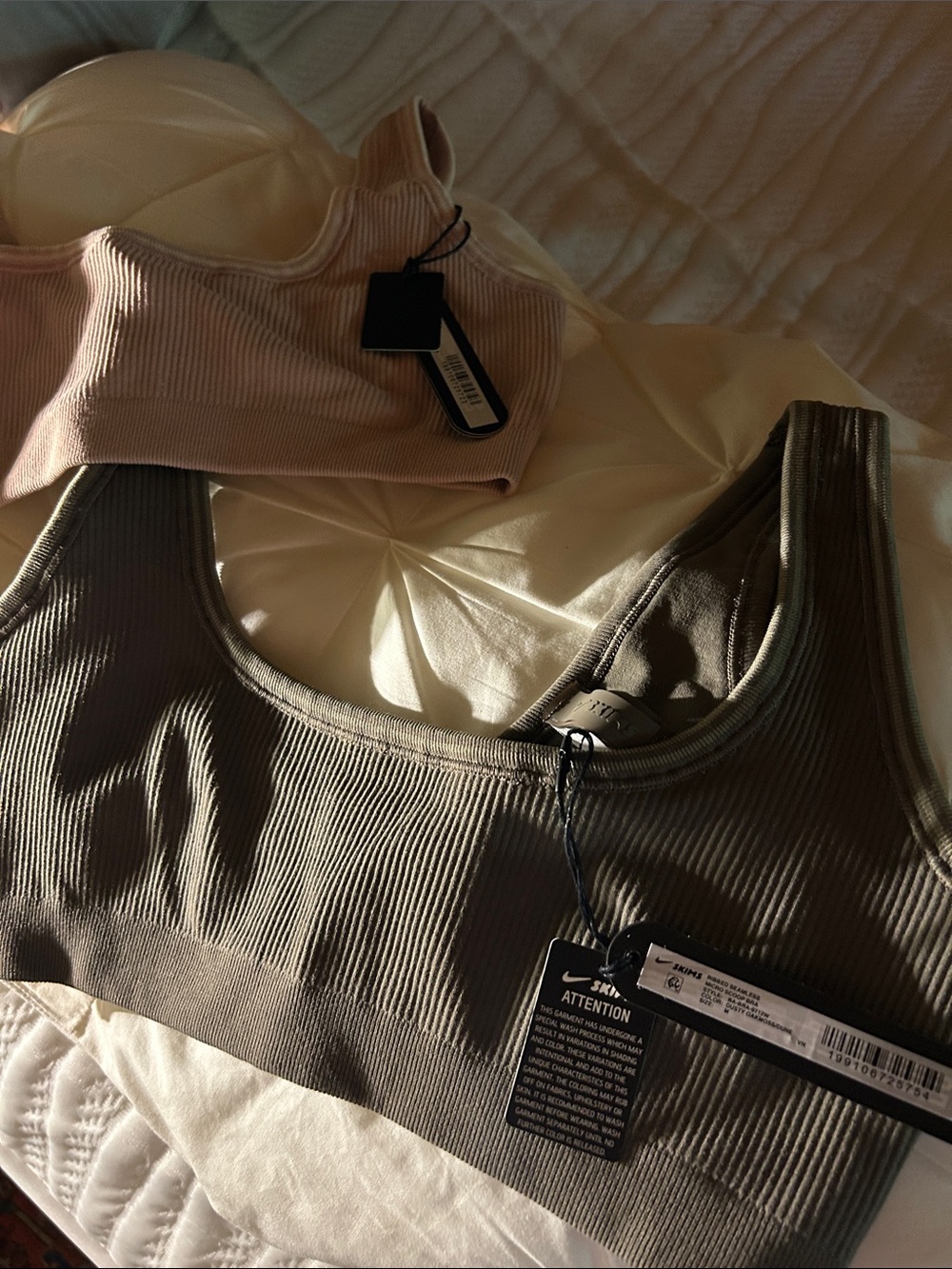NWT 2 Ribbed Micro Scoop Sports Bra — Pink & Olive